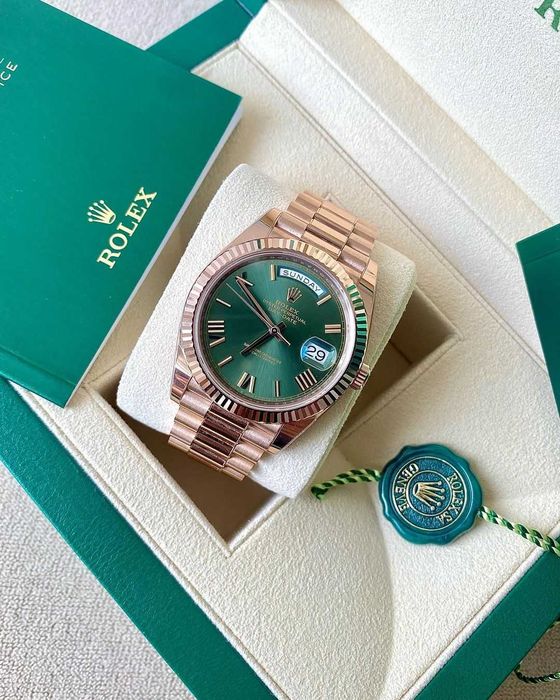 Rolex day-date 40mm Rose gold green dial