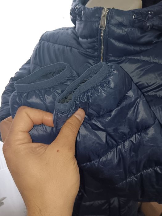 Geaca Tommy Hilfiger de dama,marime XS.