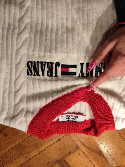 Дамски пуловер Tommy Jeans