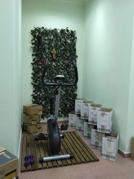 Дава се под наем Магазин в Пловдив, Център - 35 кв.м за 234.6 € - Снимка #6