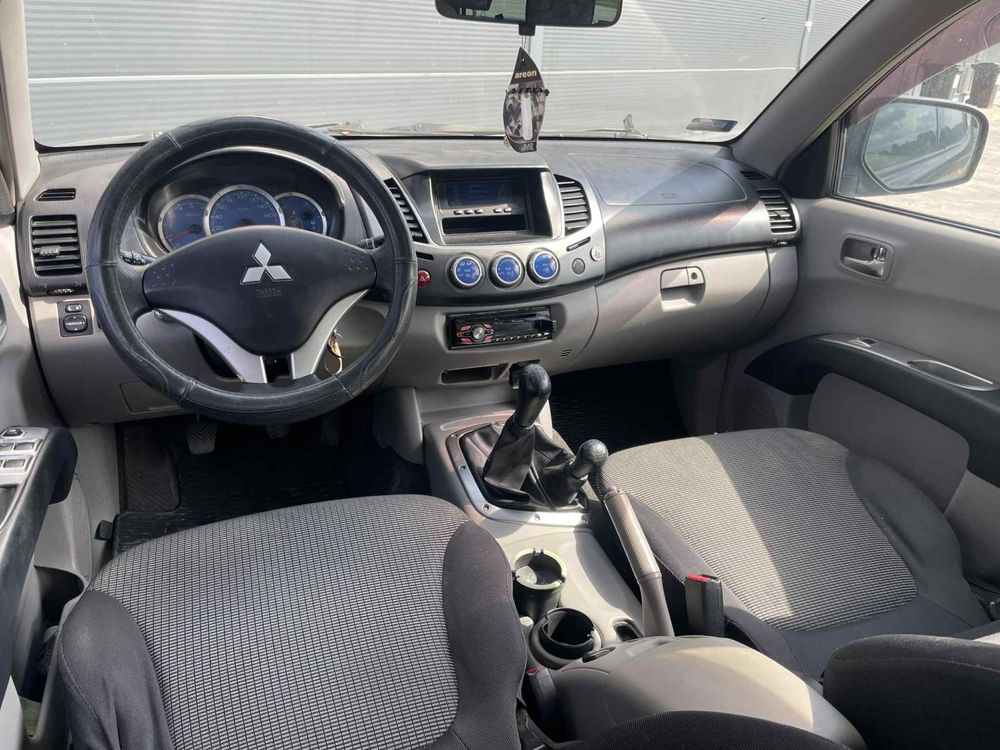 Vand Mitsubishi L200