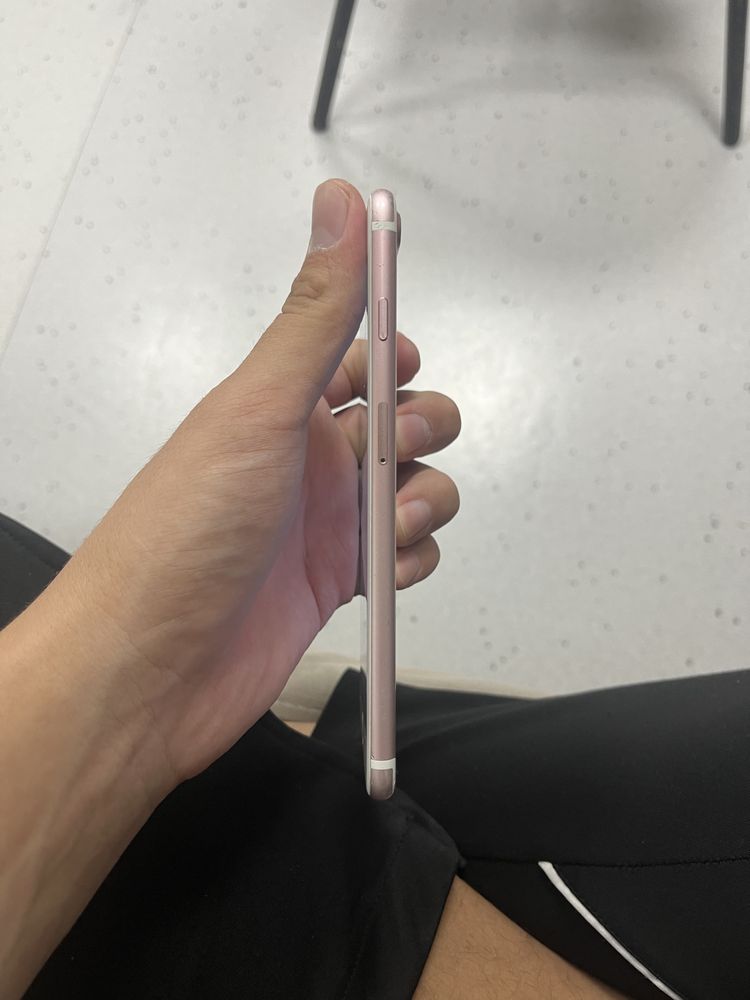 Iphone 7 plus,все в родном