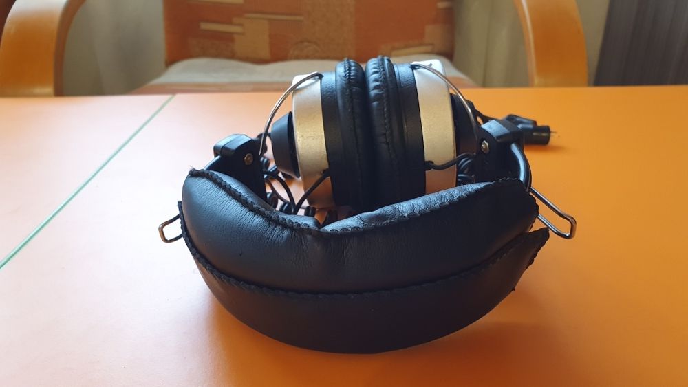 Căști audio vintage Lander hp-210bp