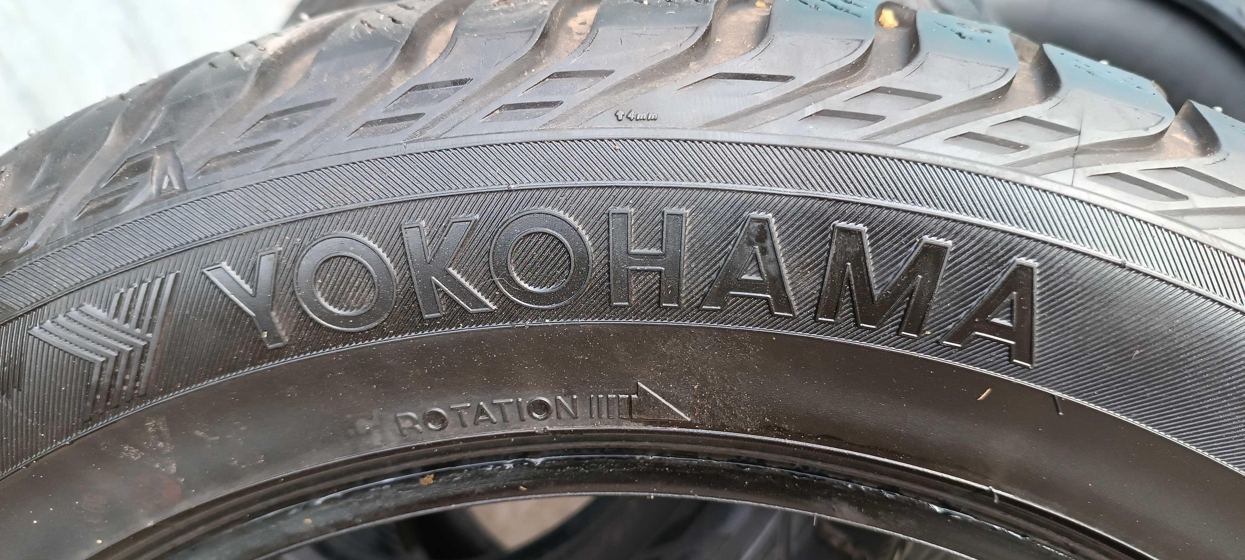 Продам шины размер 235/55R18