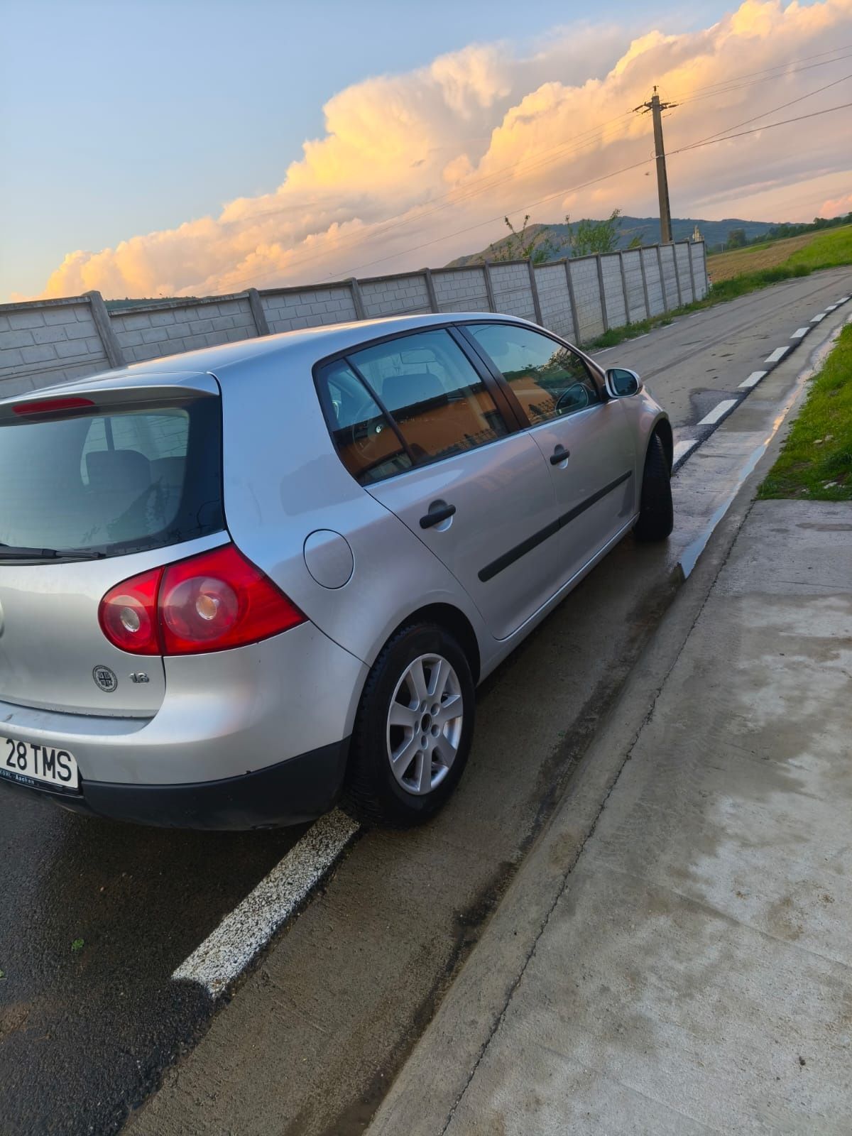 Volkswagen GOLF 5, 2005, 1.6 BENZINA + GPL