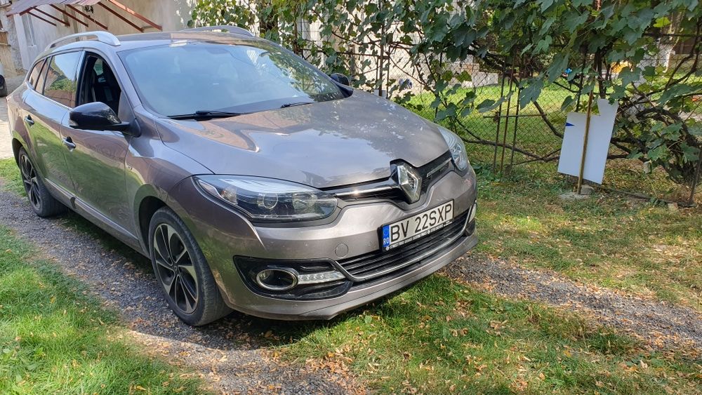 Renault Megane Automat         .