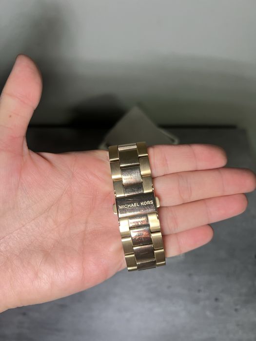 Часы в отличном в состоянии