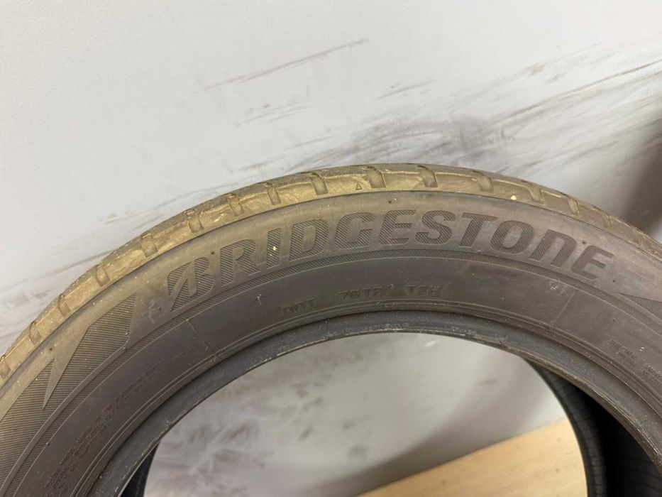 Anvelope 205/60 R17, iarna, Bridgestone