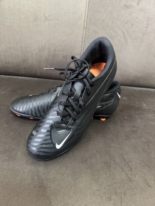 Бутонки Nike Phantom