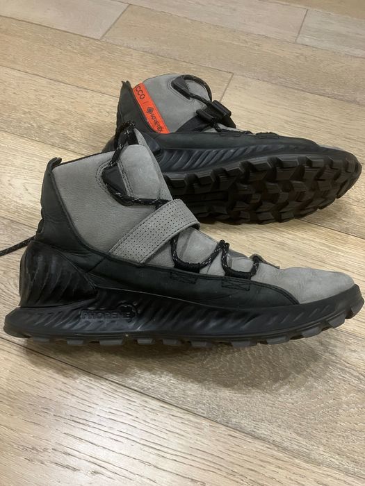 ECCO Men's Exostrike Gore-tex Waterproof Buckle Hiking Boot