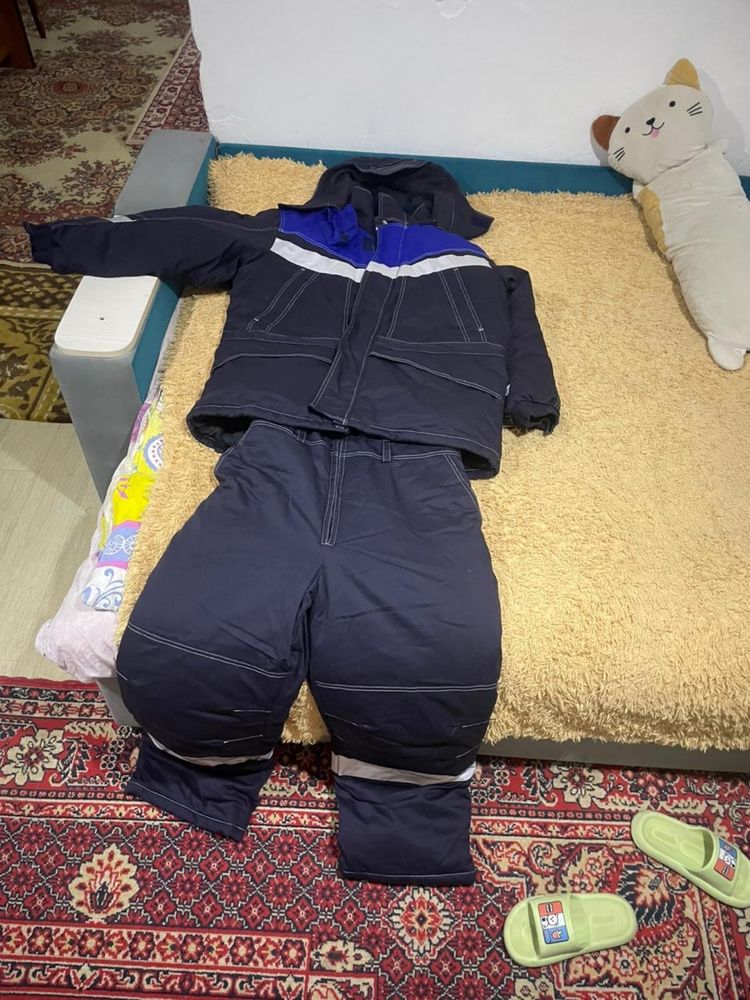 Срочно продам спецодежду