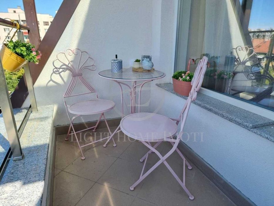 Продава се Тристаен апартамент в Пловдив, Каменица 1 - 120 кв.м за 2742 €/кв.м - Снимка #18