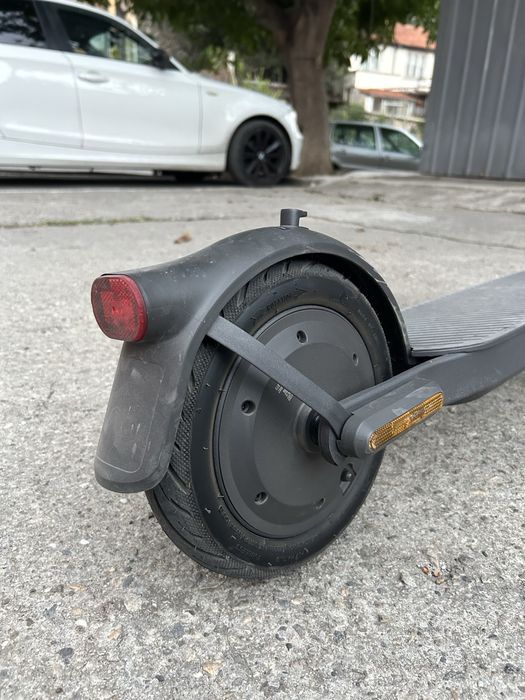 Скутер Xiaomi Electric Scooter Elit