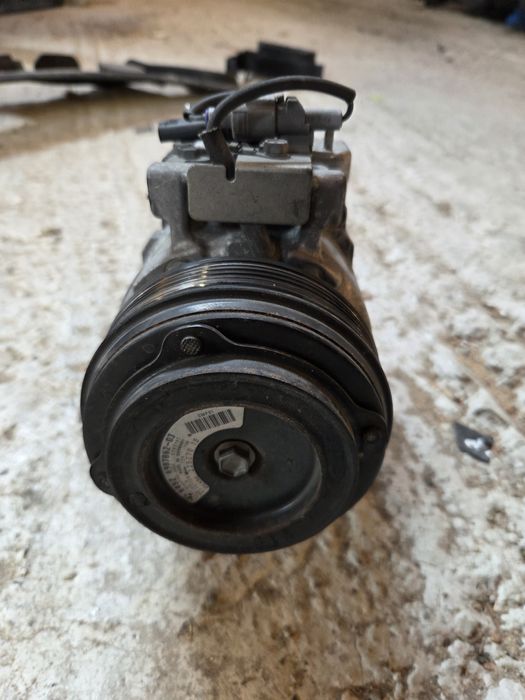 Compresor Clima BMW 2.0 D Seria 1/3/5 E8x/E9x/E6x  2005-2011