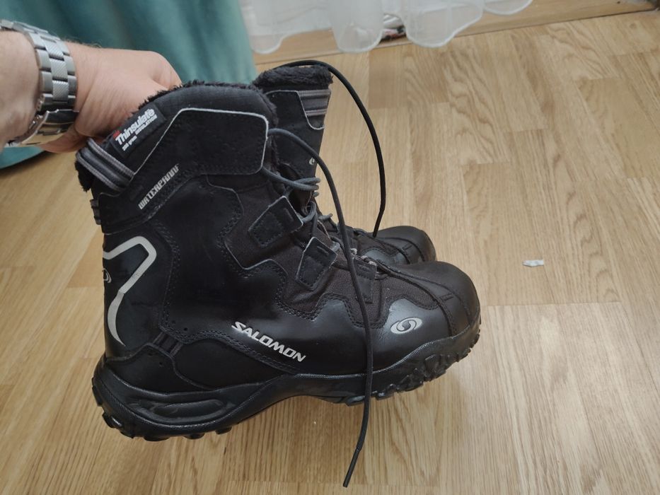 Bocanci de munte Salomon,mărime 42