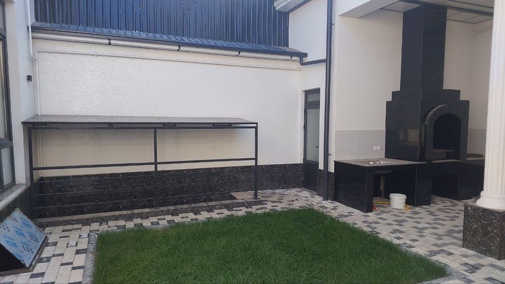 Унг кургонда 2.5 сотих  участка сот лади