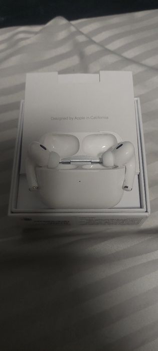 AirPods Pro (2nd generation), MagSafe Charging Case(USB-C)
