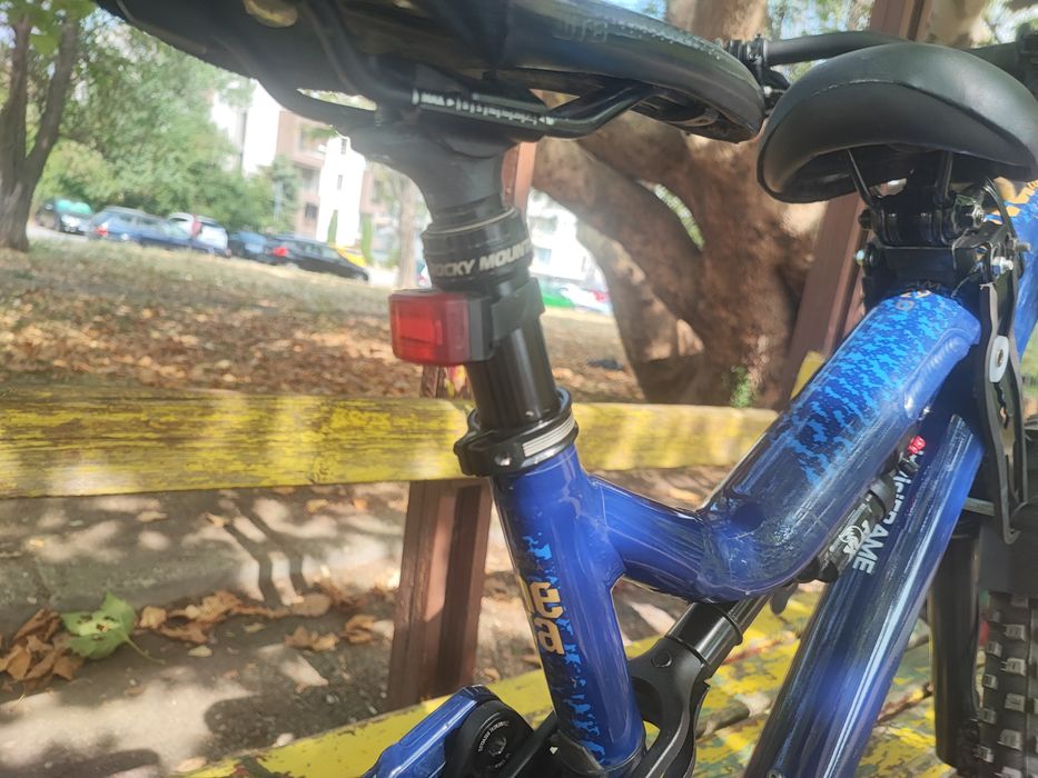 Commencal Meta AM 2021
Продавам именно този звяр !

Commenc