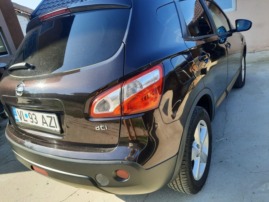 Nissan Qashqai Tekna 2.0 150 cp 4x4 Panoramic Inmatriculat