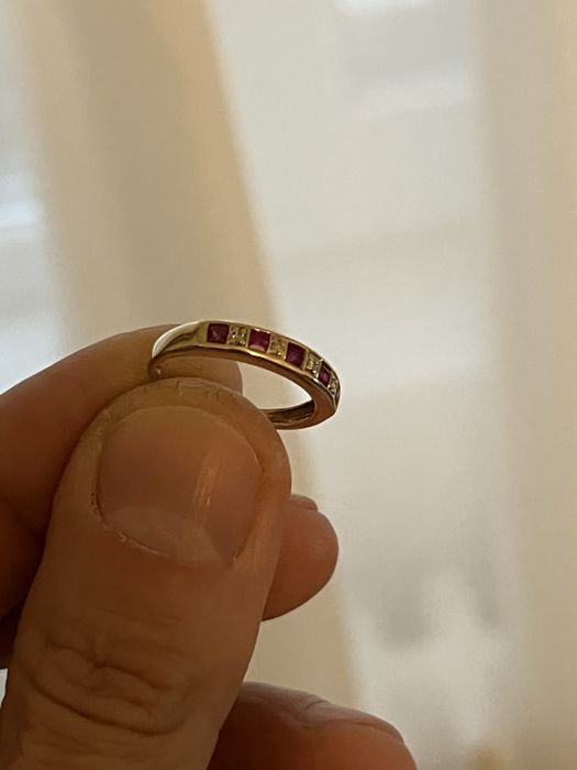 Inel aur 9k diamante si rubine certificat autenticitate