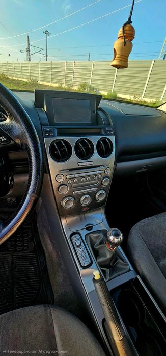 Продавам кола мазда