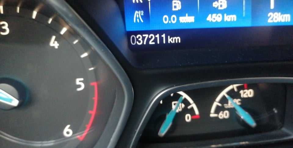 Ford c-max titanium