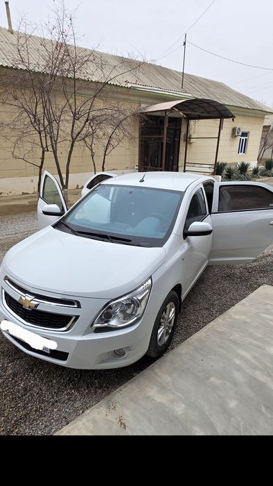 Chevrolet Cobalt 2023 4 poz