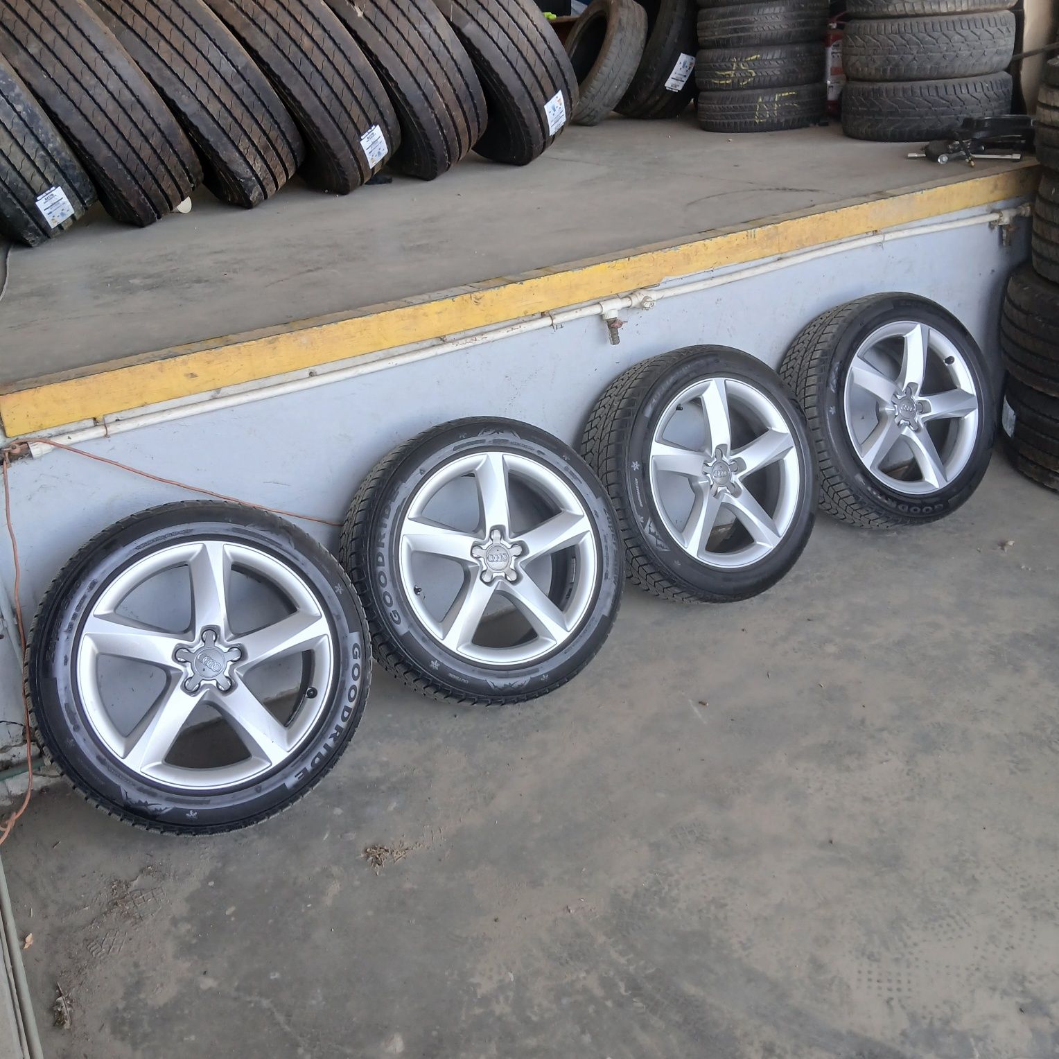 Jante 19 audi originale A8 A7 A6 A5 A4 cu anvelope