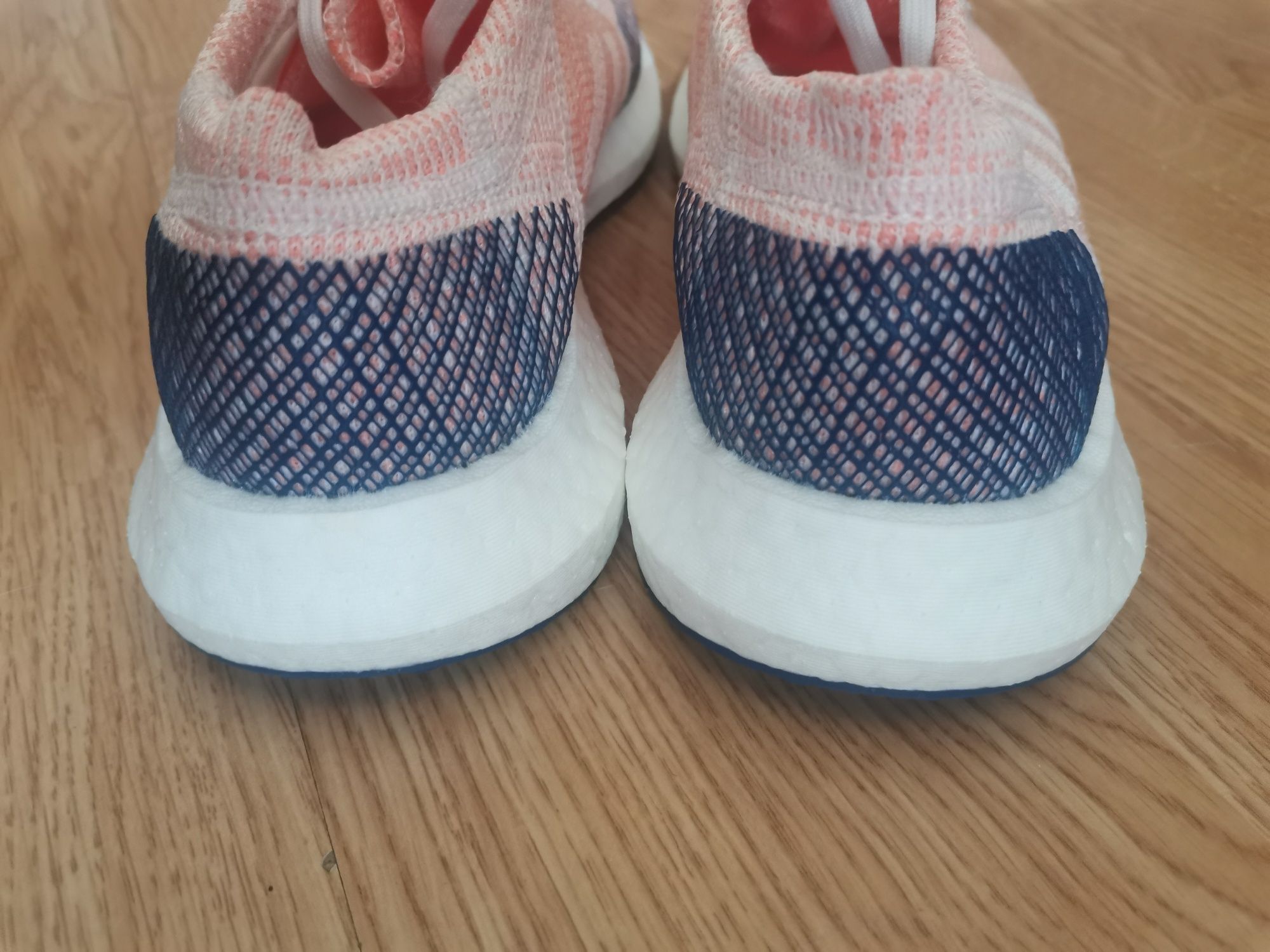 Нови маратонки Adidas Pure boost 42