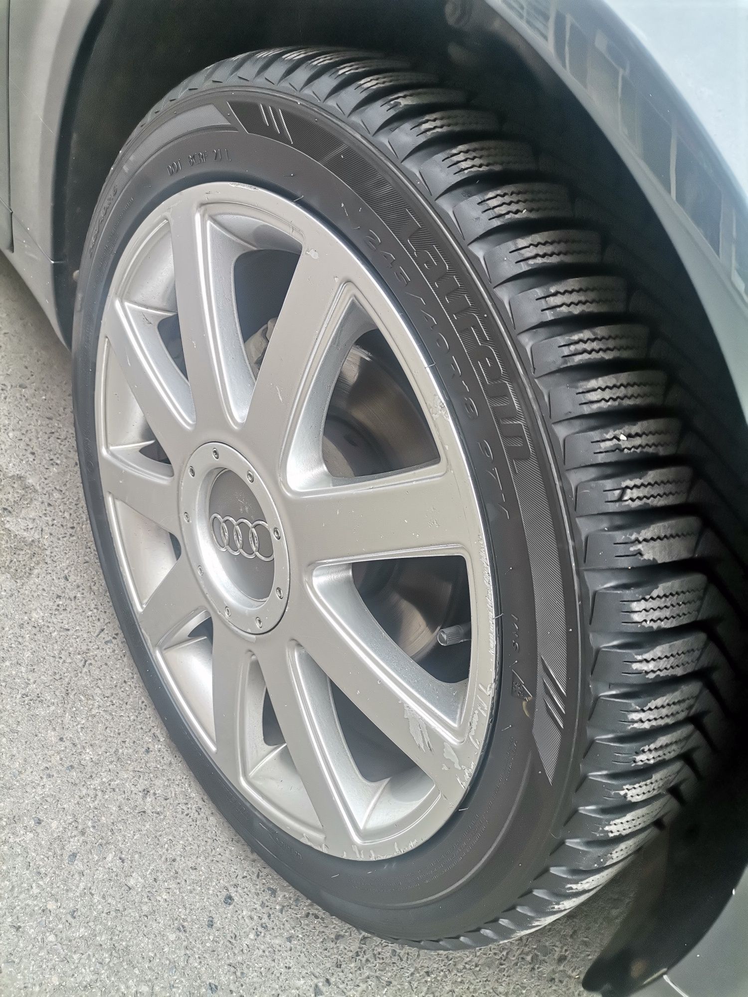 Audi A4 S line джанти 18"