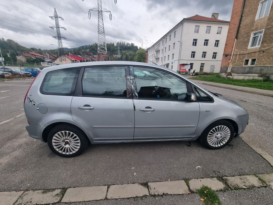 De Vânzare!!!la pachet!!!