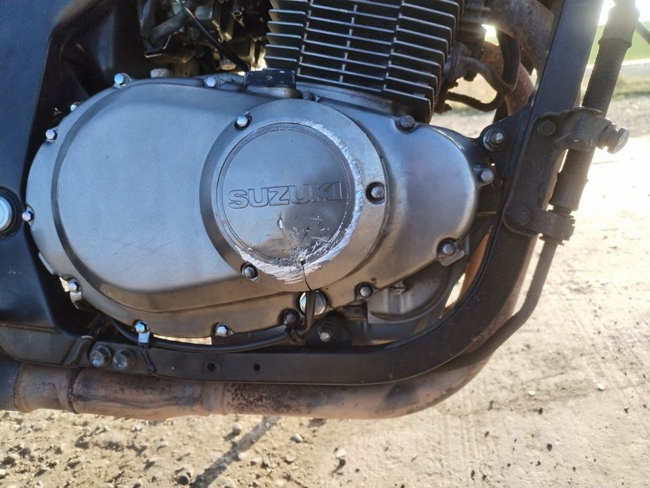 Vând/schimb Suzuki GS 500 f 2000 lei