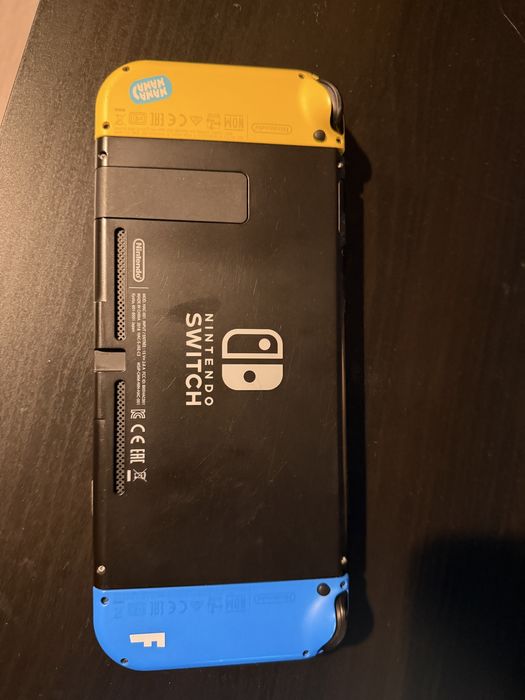 Nintendo switch (cu jocuri si accesorii)