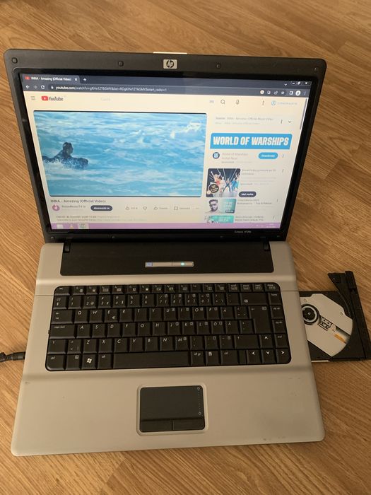 Laptop Hp display 15,4 inch perfect functional cu incarcator.