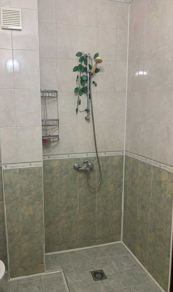 Продава се Двустаен апартамент в Карлово - 65 кв.м за 981 €/кв.м - Снимка #9