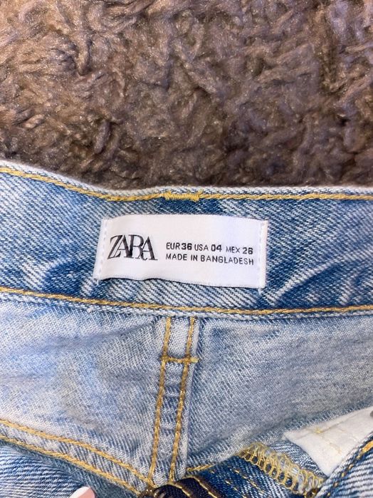 Pantaloni scurti de blug marimea 36/S ZARA