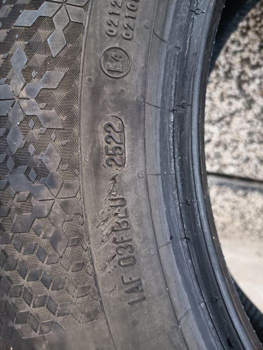 Зимни гуми за джип 235 60 18