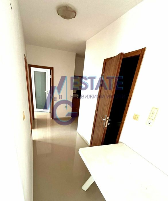 Продава се Тристаен апартамент в Бургас, Сарафово - 140 кв.м за 1036 €/кв.м - Снимка #6