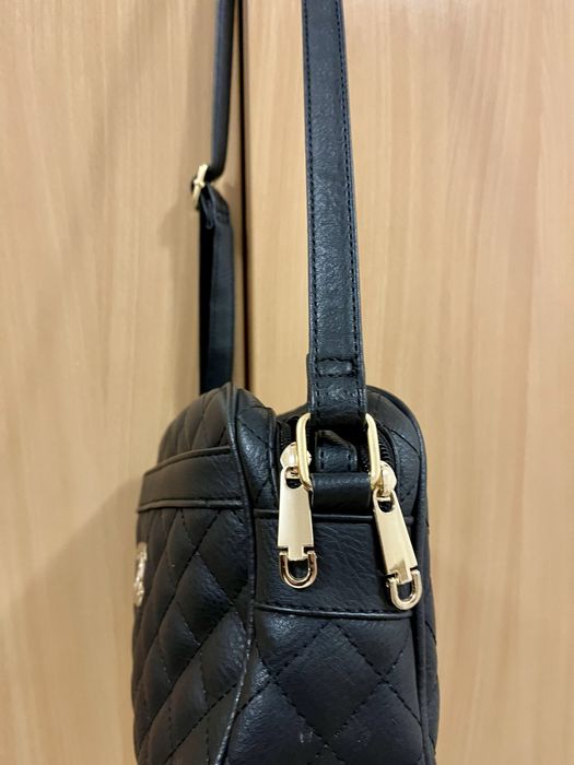 Елегантна дамска чанта Chanel