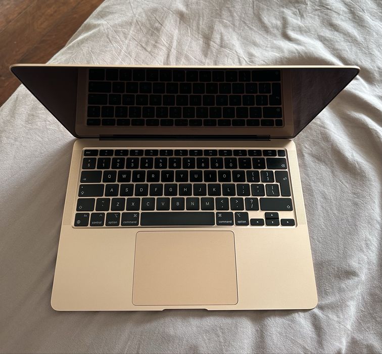 MacBook Air 2020 Gold 13’’