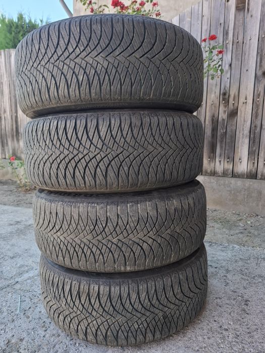 Cauciucuri anvelope iarna 195 205 215 225 235 245 45 55 60 65 16 17 18