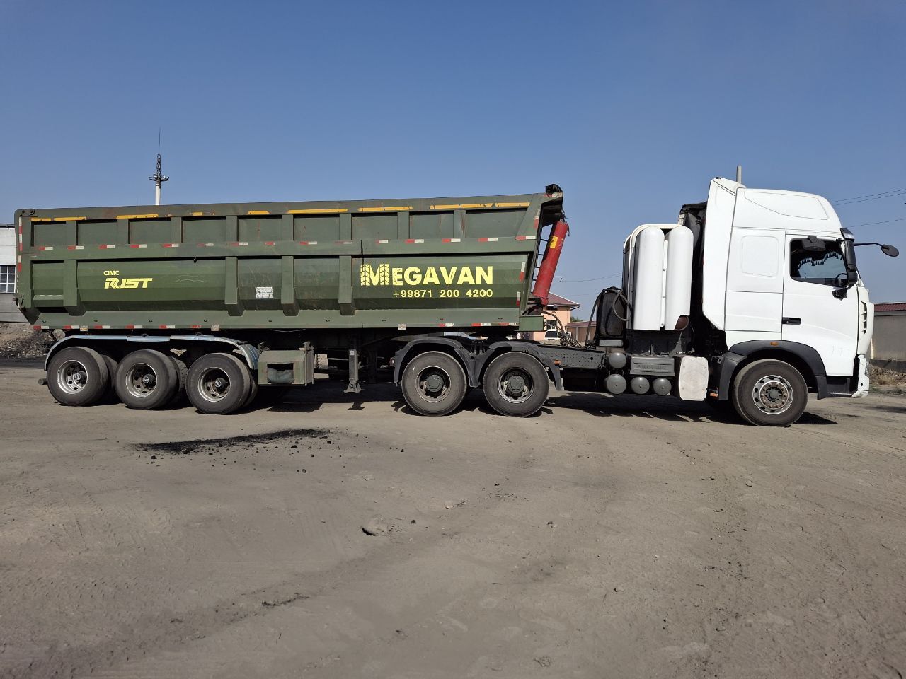 Tanar sotiladi narxi 85000$ kelishamiz.