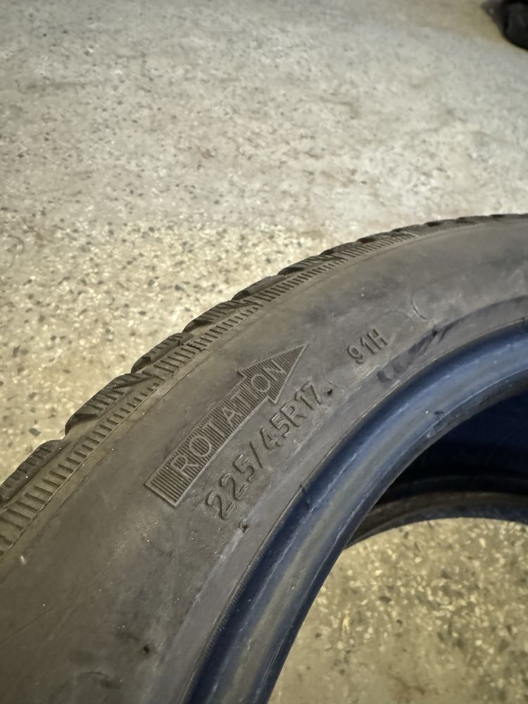Michelin Alpin 5 - 2 броя зимни гуми 225 / 45 / 17