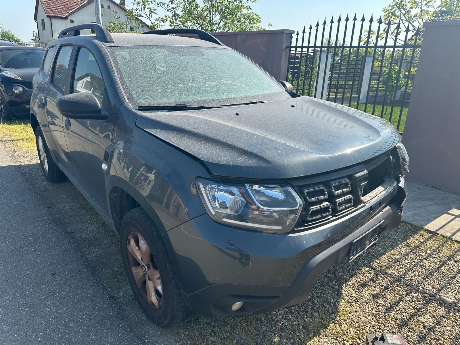 Dacia Duster 1.6 benzina+GPL an 2019 avariat