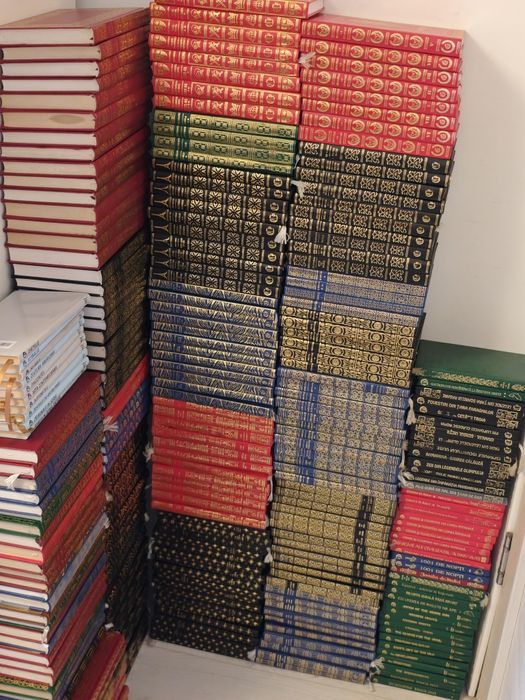 Colecție Prietenii Cartii, 290 vol, Cartonate, LUX