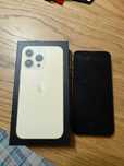 iPhone 13 Pro 256 GB с кабел и кейсове