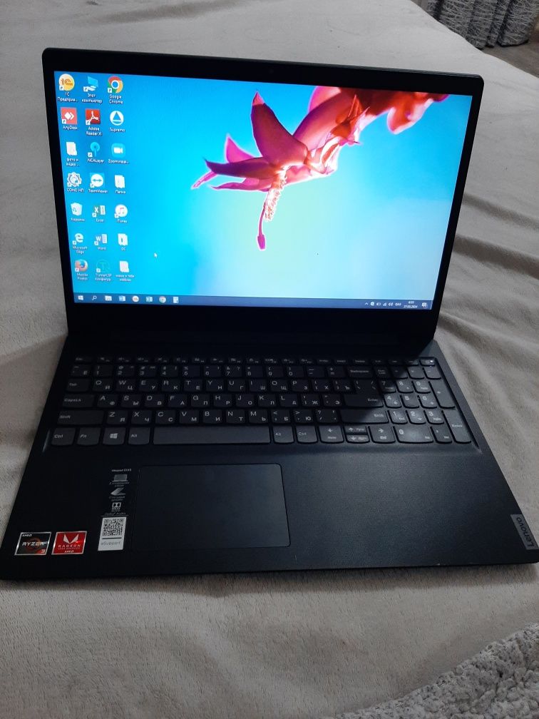 Ноутбук Lenovo ideapad