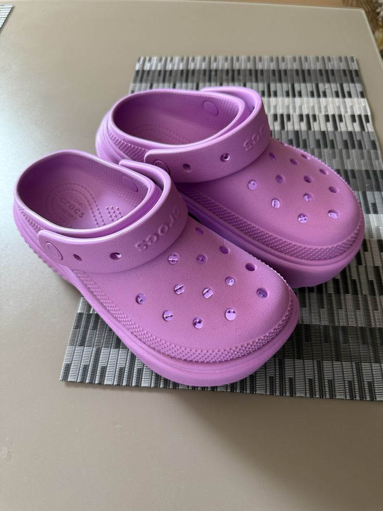 Лилави оригинални Crocs джапанки, нови