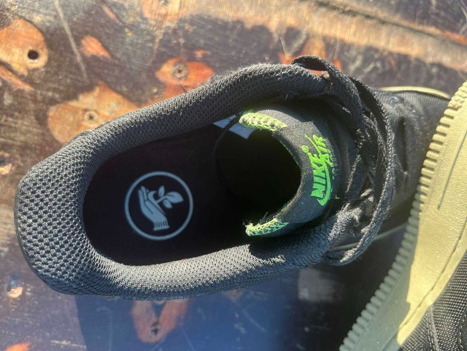 Nike Air Force 1 '07 LV8