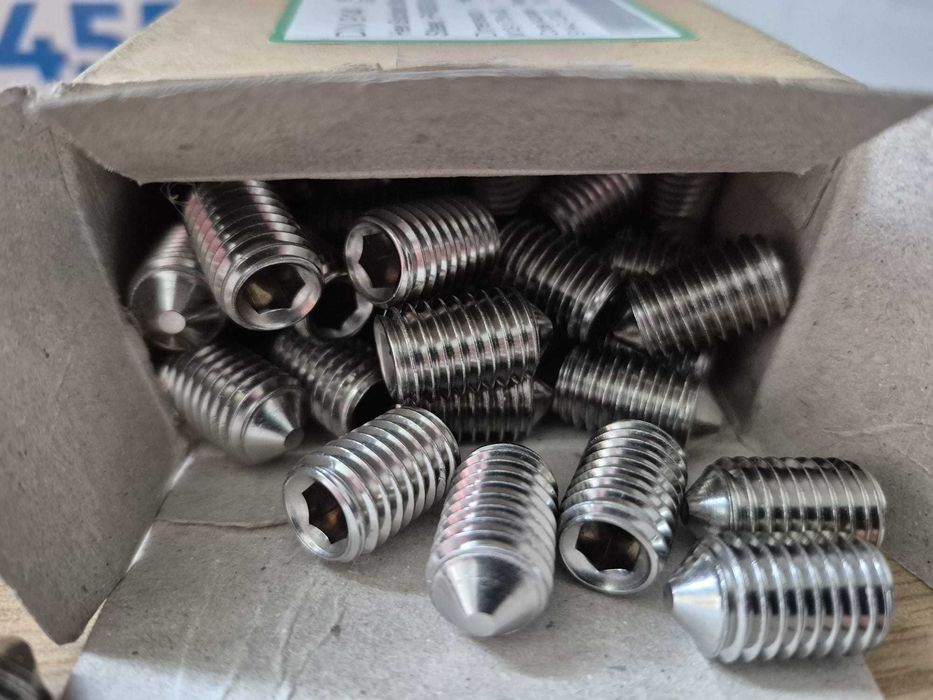 suruburi fixare interioare - m12 1,75x20 - lot 10-25-8